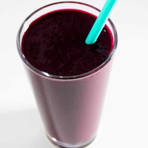 Spinach Berry Beet Smoothie